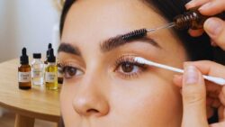 Household Oils That Encourage Thicker Eyebrows and Longer Lashes With Consistent Daily Use